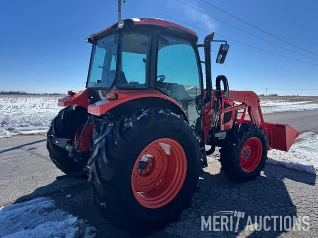 Image of Kubota M5-111D equipment image 2