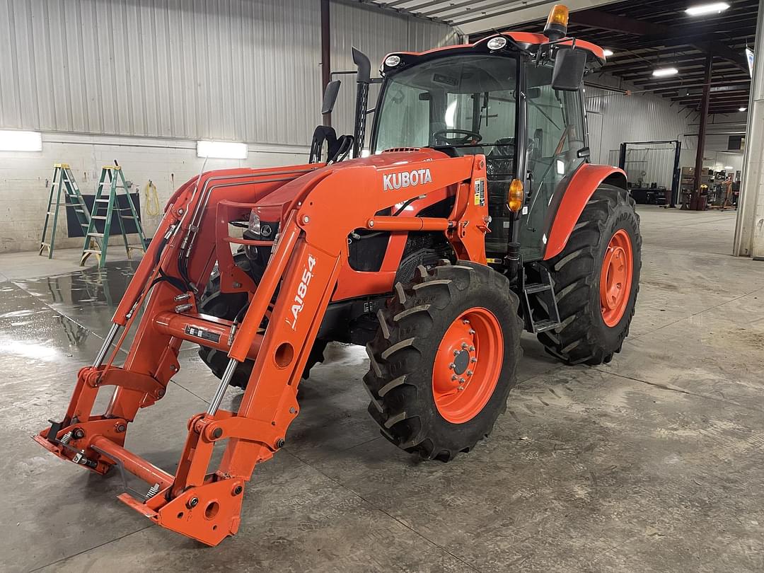 Image of Kubota M5-111 Image 0