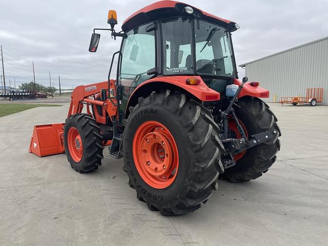 Image of Kubota M5-111 equipment image 2