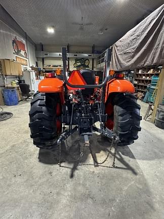 Image of Kubota M5660 equipment image 3