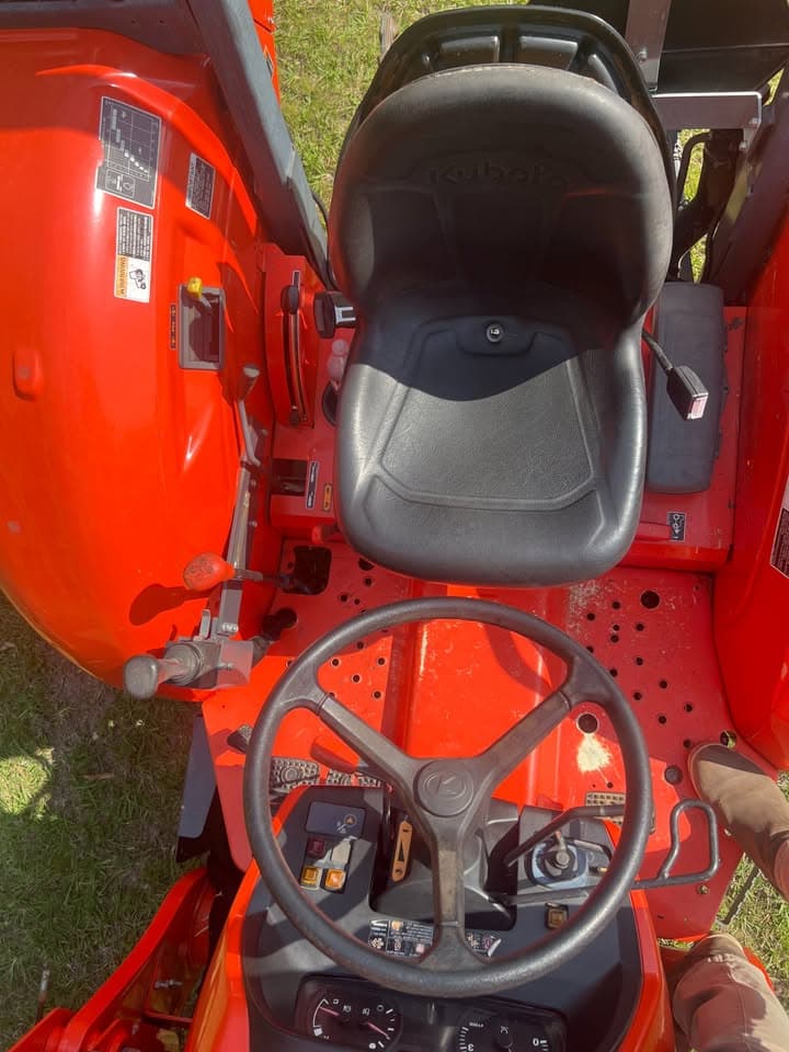 Image of Kubota M5660SU Image 1