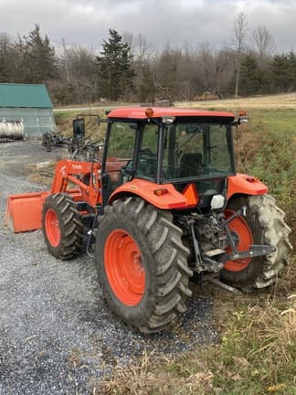 Image of Kubota M6-111 equipment image 4