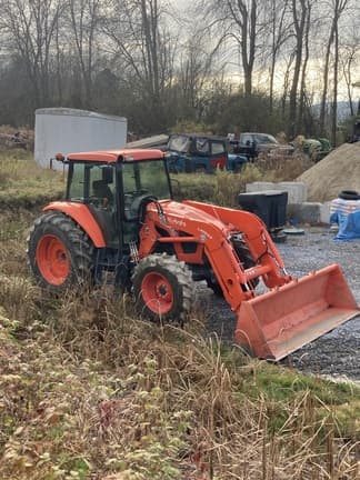 Image of Kubota M6-111 equipment image 1