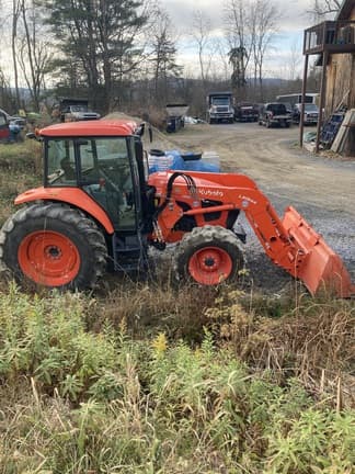 Image of Kubota M6-111 equipment image 2