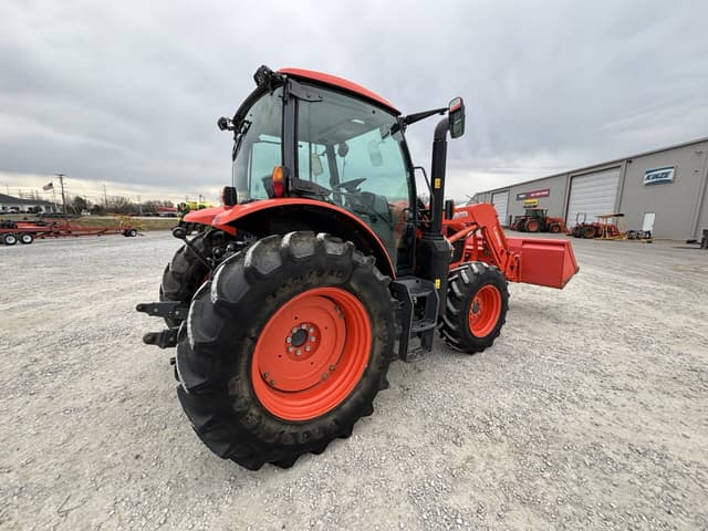 Image of Kubota M6-111 equipment image 2