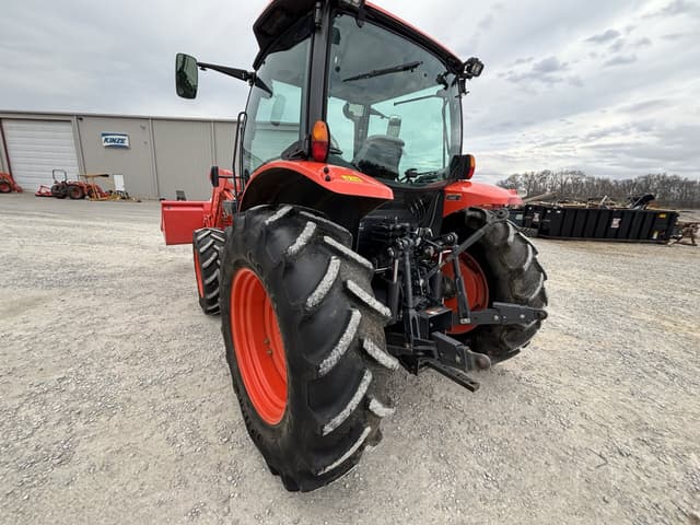 Image of Kubota M6-111 equipment image 4