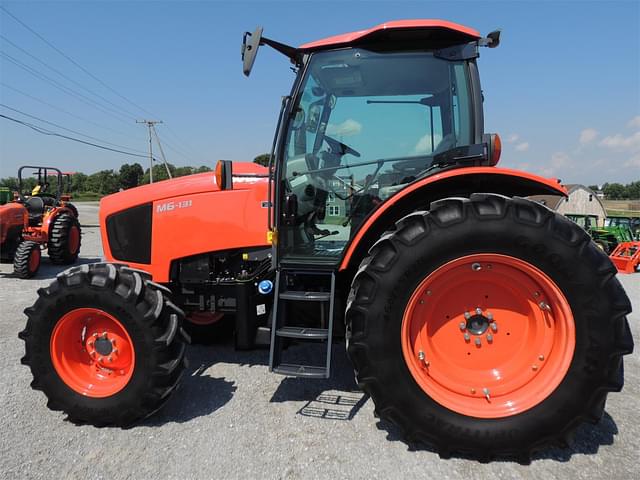 Image of Kubota M6-131 equipment image 1