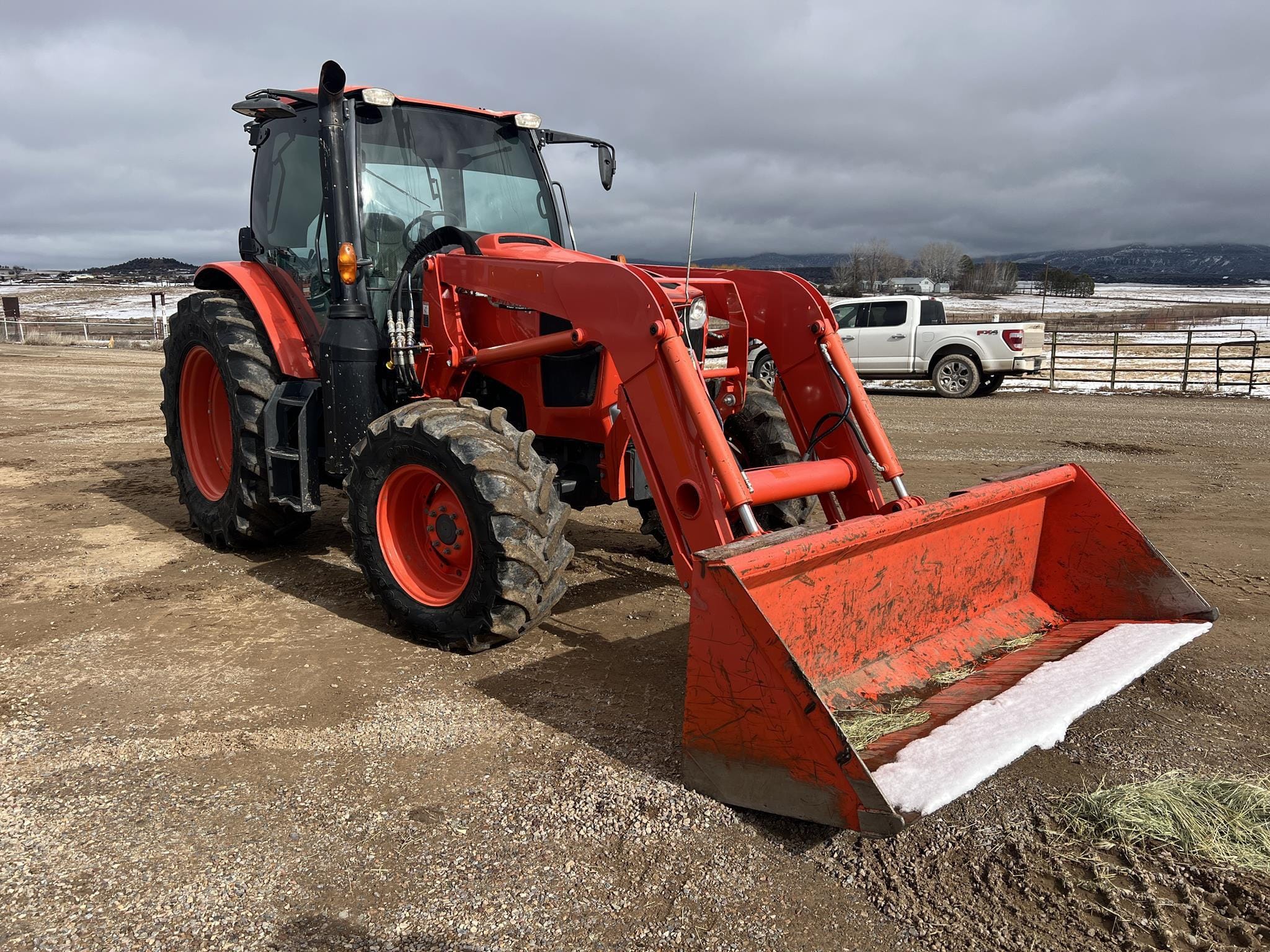 2019 Kubota M6-141 Equipment Image0