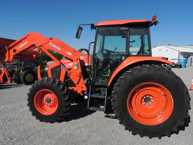 Image of Kubota M6S-111SHDC equipment image 1