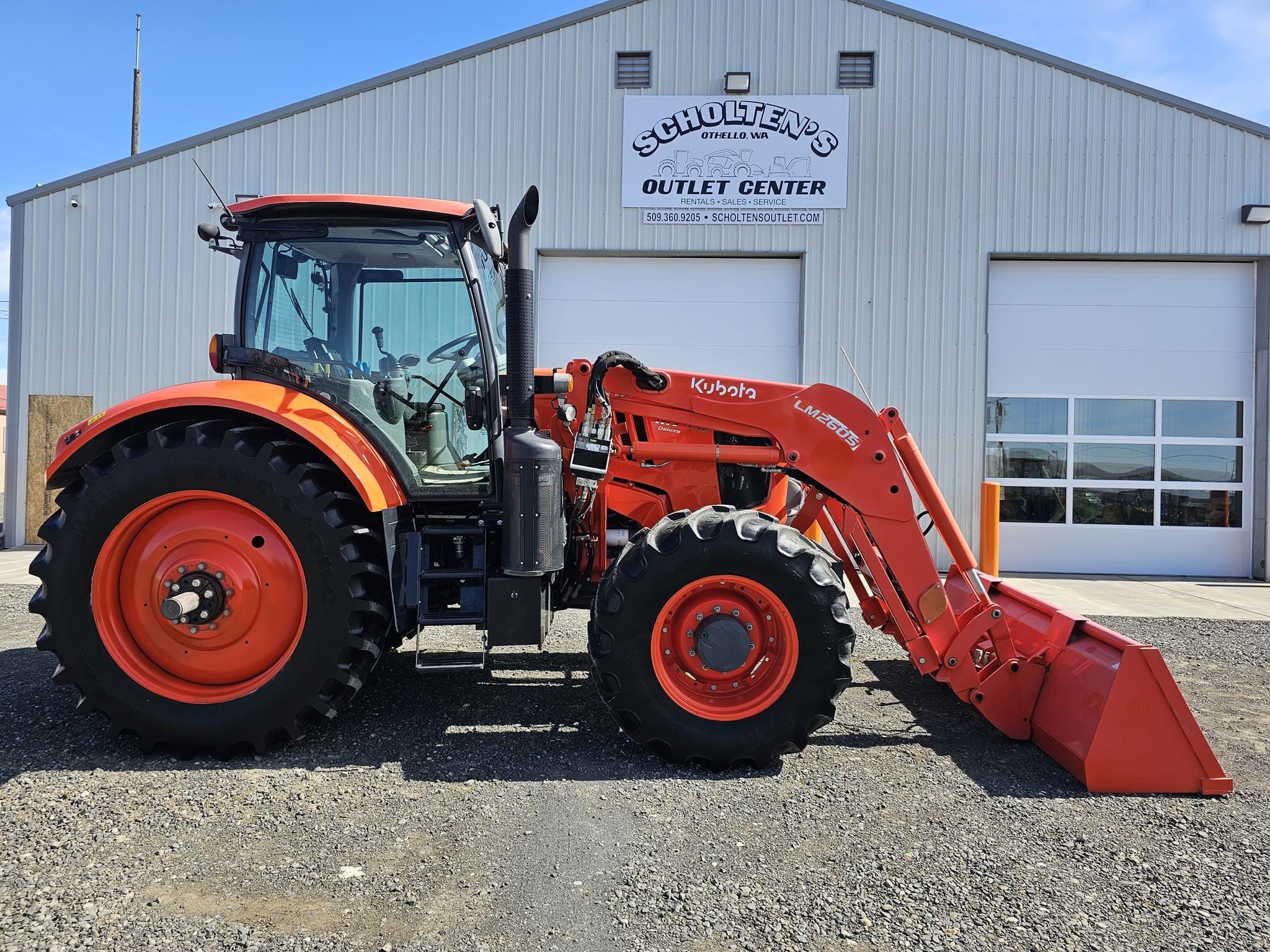 2019 Kubota M7.152 Deluxe Equipment Image0