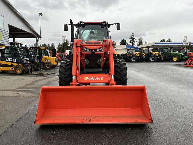Image of Kubota M7.152 Deluxe equipment image 2