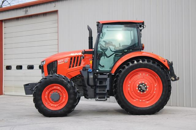 Image of Kubota M7.152 Premium equipment image 1