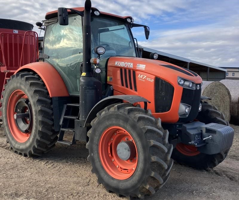 2019 Kubota M7.152 Deluxe Equipment Image0