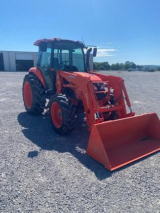 Image of Kubota M7060 equipment image 1