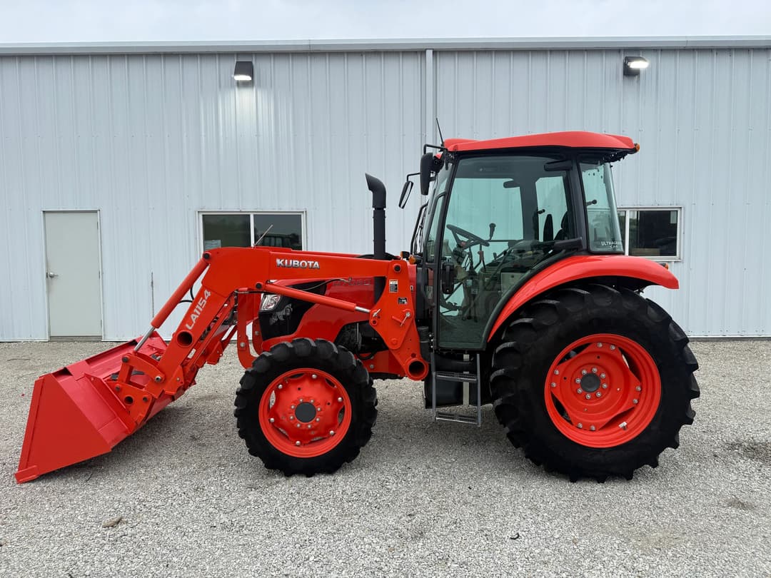 Image of Kubota M7060 Primary image
