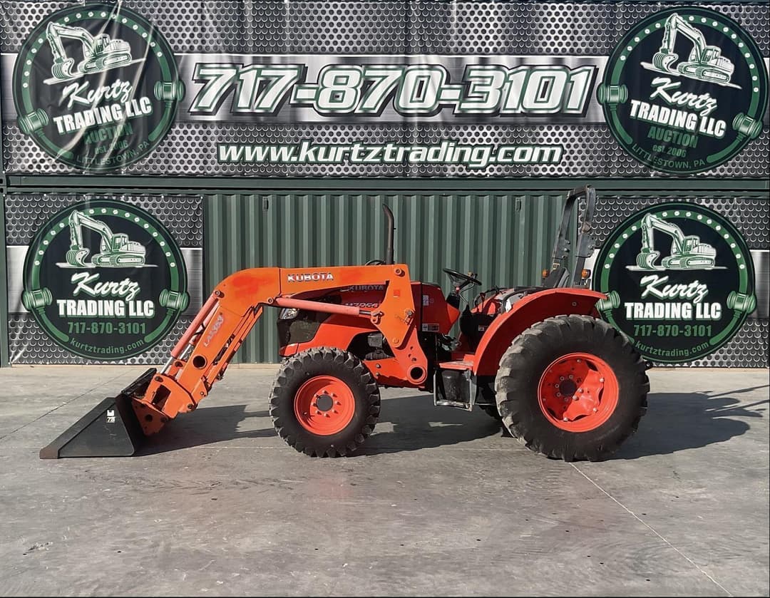 Image of Kubota M7060 Primary image