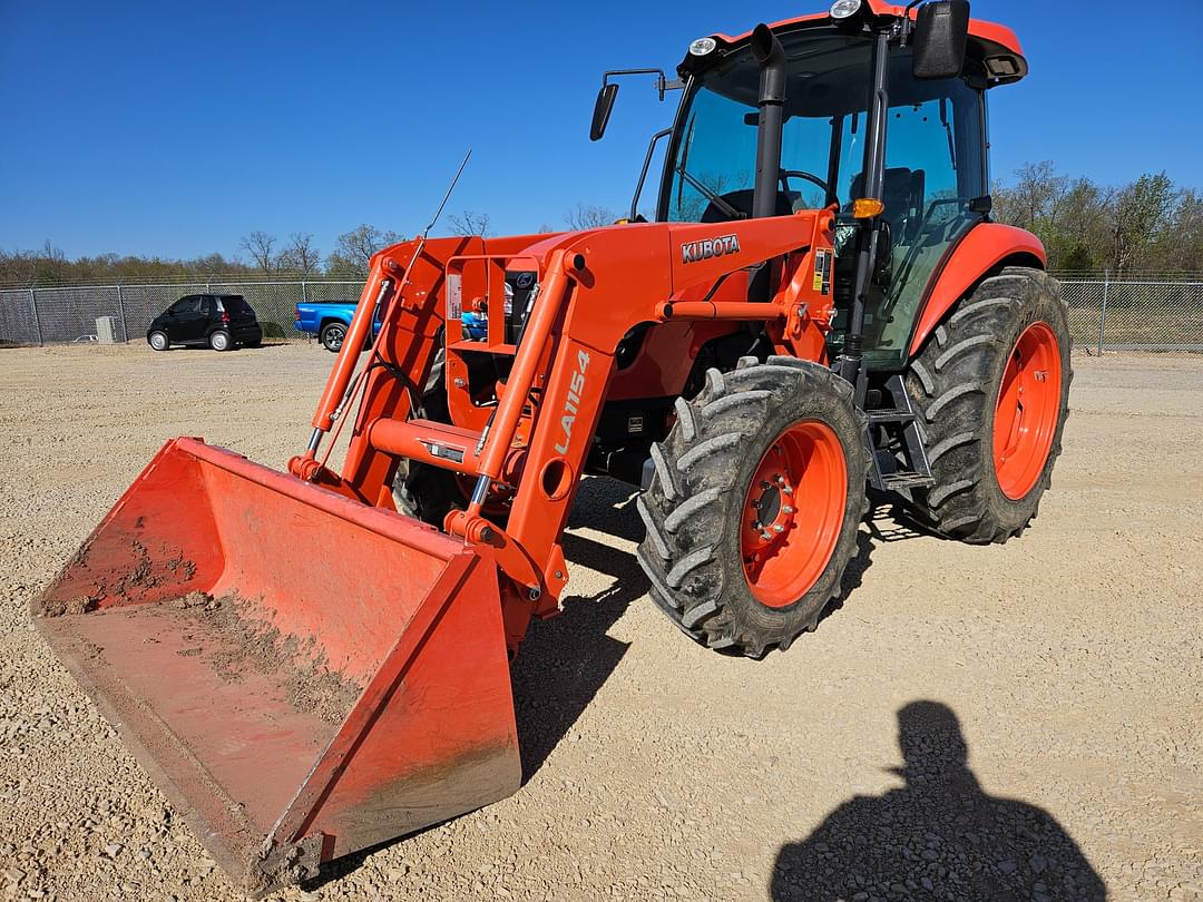 Image of Kubota M7060 Primary image