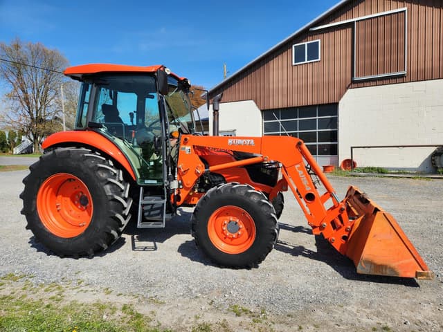 Image of Kubota M7060HDC12 equipment image 1