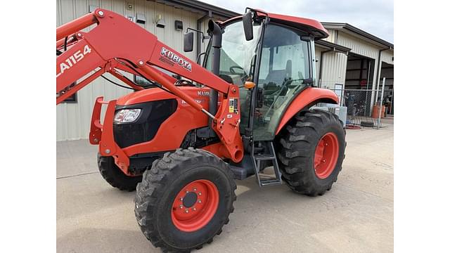 Image of Kubota M7060HD equipment image 1