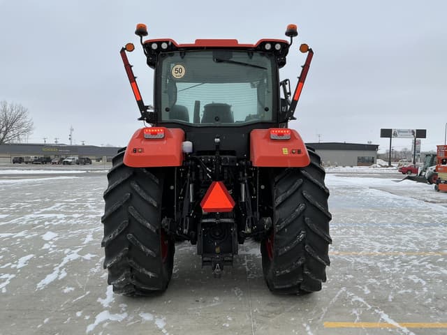 Image of Kubota M8-201 equipment image 4
