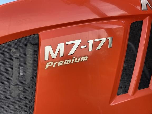 Image of Kubota M7.171 Premium equipment image 1