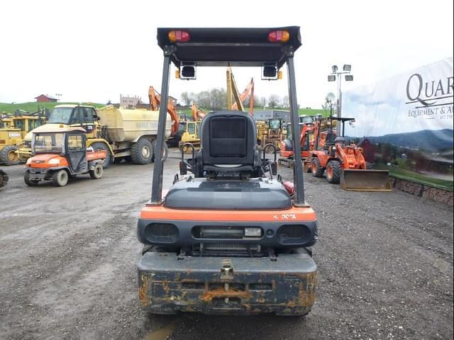 Image of Kubota R430 equipment image 3