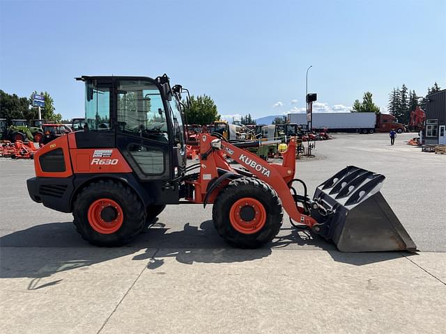 Image of Kubota R630 equipment image 4