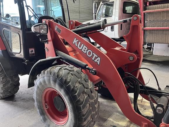 Image of Kubota R630 equipment image 1