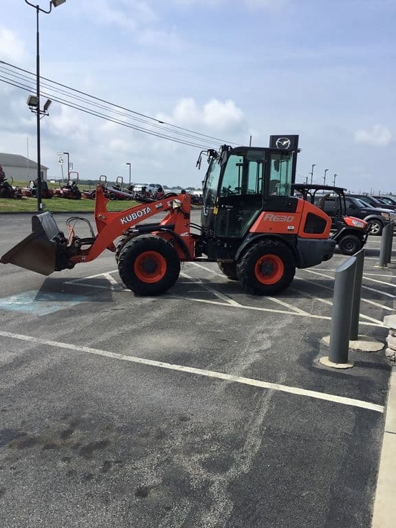 Image of Kubota R630 equipment image 2