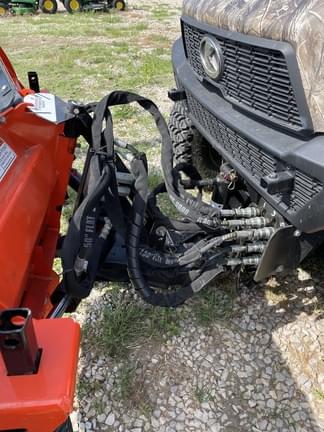 Image of Kubota RTV-X1100 equipment image 2