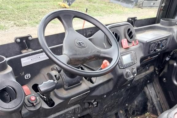 Image of Kubota RTV-X1100 equipment image 4