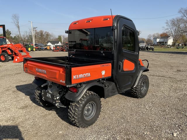 Image of Kubota RTV-X1100C equipment image 4