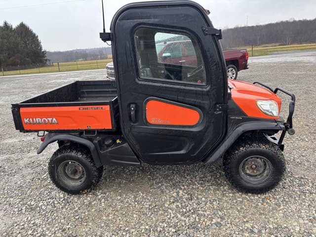 Image of Kubota RTV-X1100C equipment image 4