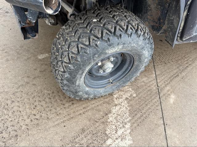 Image of Kubota RTV-X1100C equipment image 4