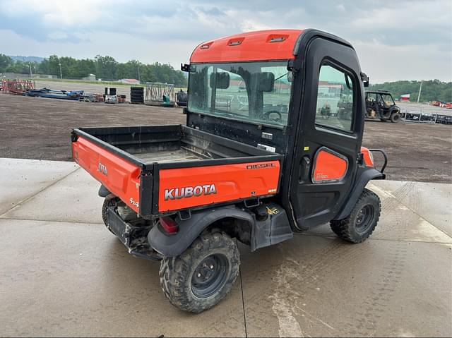 Image of Kubota RTV-X1100C equipment image 2