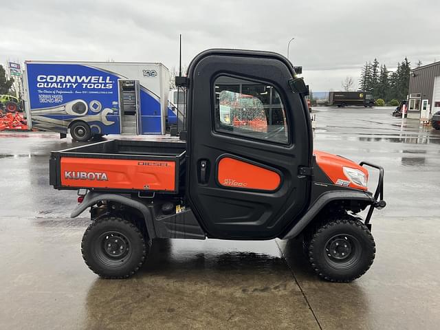 Image of Kubota RTV-X1100C equipment image 4