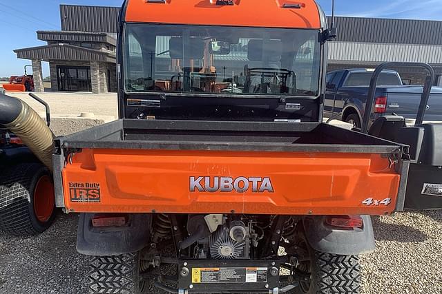 Image of Kubota RTV-X1100C equipment image 3