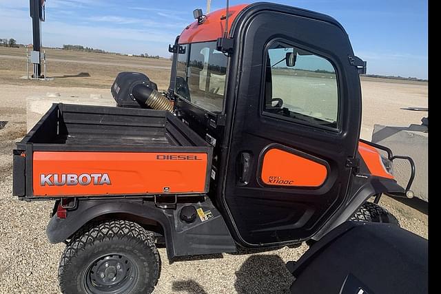 Image of Kubota RTV-X1100C equipment image 4