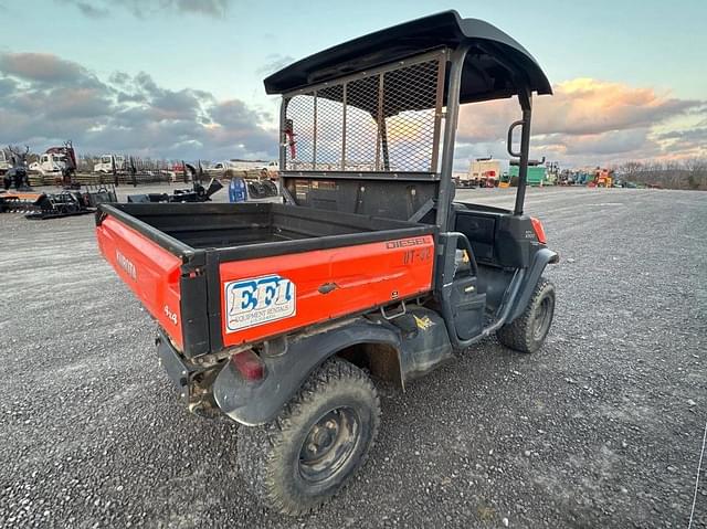 Image of Kubota RTV-X900 equipment image 2