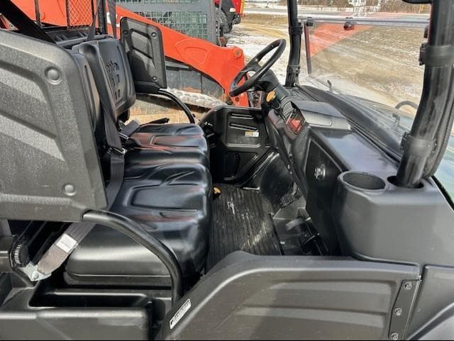 Image of Kubota RTV-XG850 equipment image 2