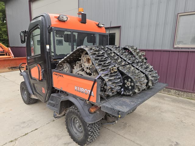 Image of Kubota RTV-X1100C equipment image 4