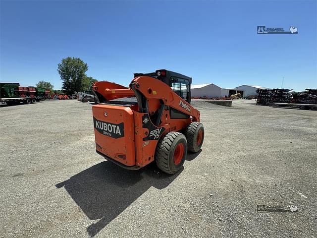 Image of Kubota SSV75 equipment image 4