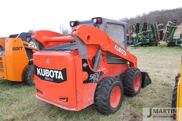 Image of Kubota SSV75 equipment image 2