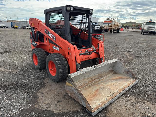 Image of Kubota SSV75 equipment image 3