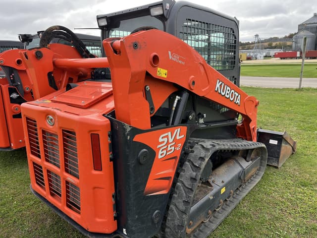 Image of Kubota SVL65-2 equipment image 3