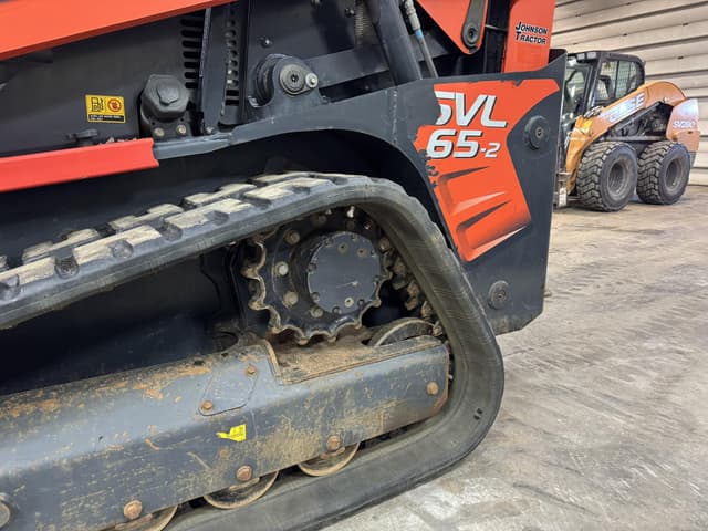 Image of Kubota SVL65-2 equipment image 4