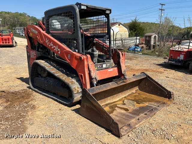 Image of Kubota SVL65-2 equipment image 2