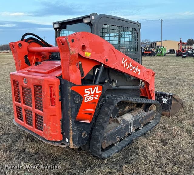 Image of Kubota SVL65-2 equipment image 4