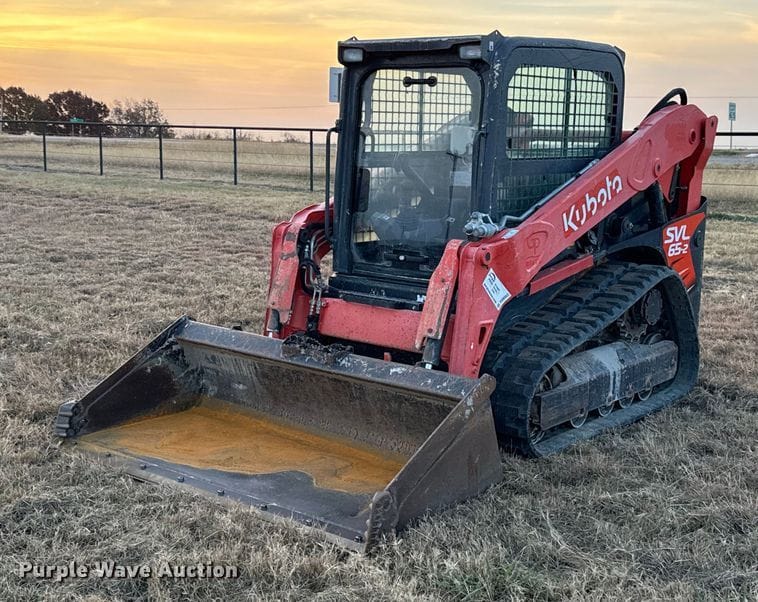 2019 Kubota SVL65-2 Equipment Image0