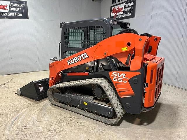 Image of Kubota SVL65-2 equipment image 2